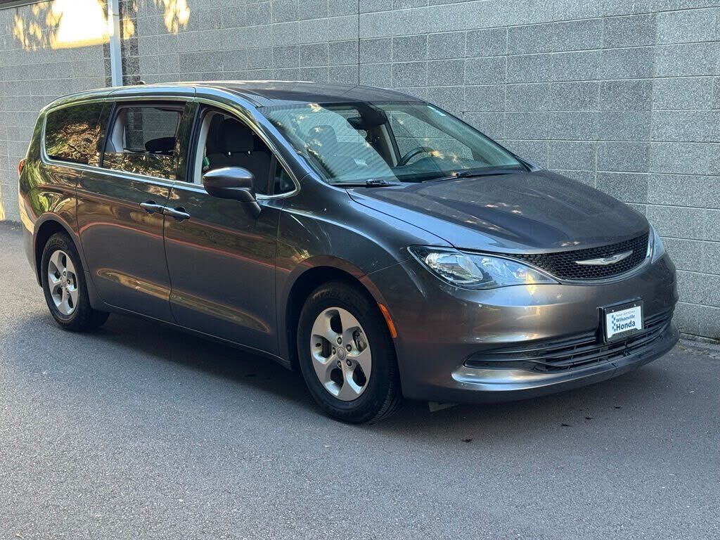 2017 CHRYSLER Pacifica