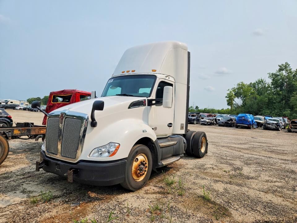 2016 KENWORTH T680