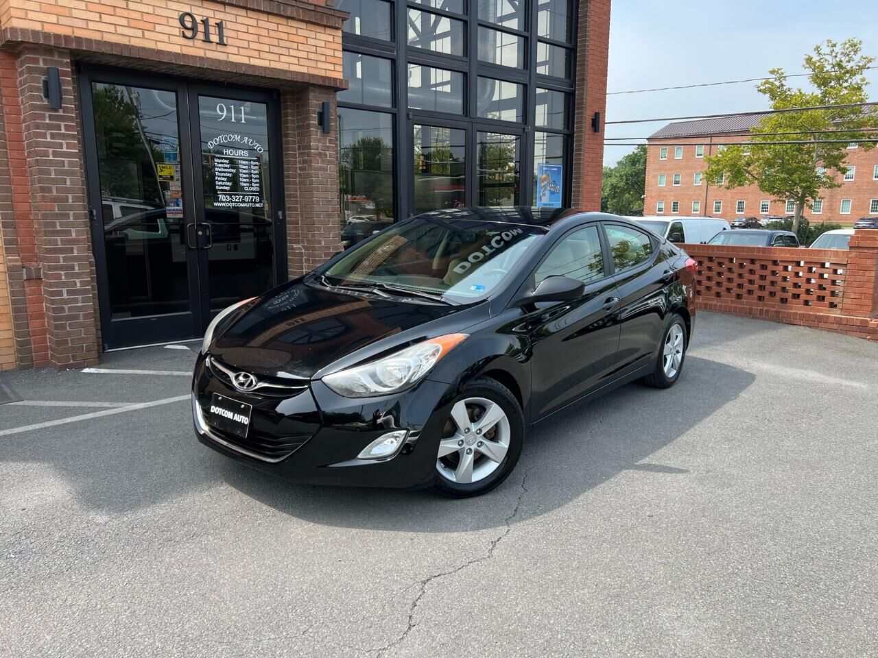 2012 HYUNDAI Elantra