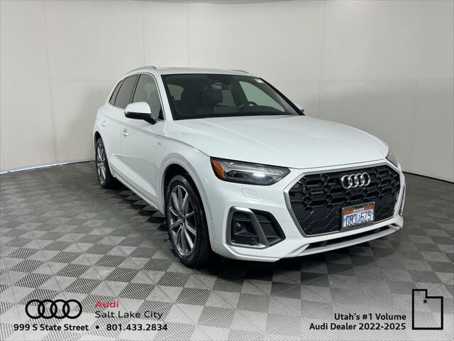 2021 AUDI Q5 e