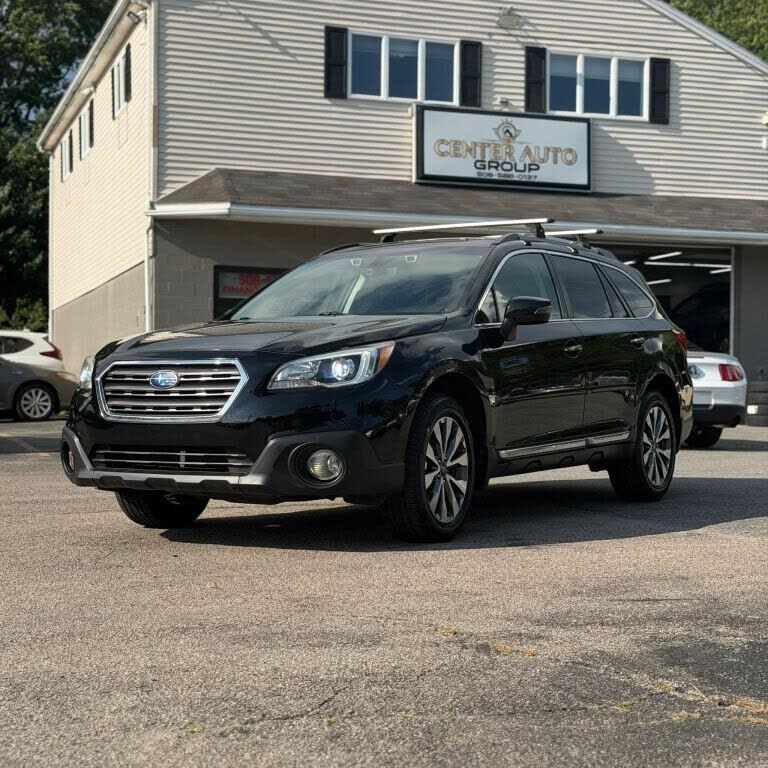 2017 SUBARU Outback