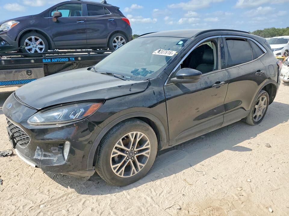 2020 FORD Escape