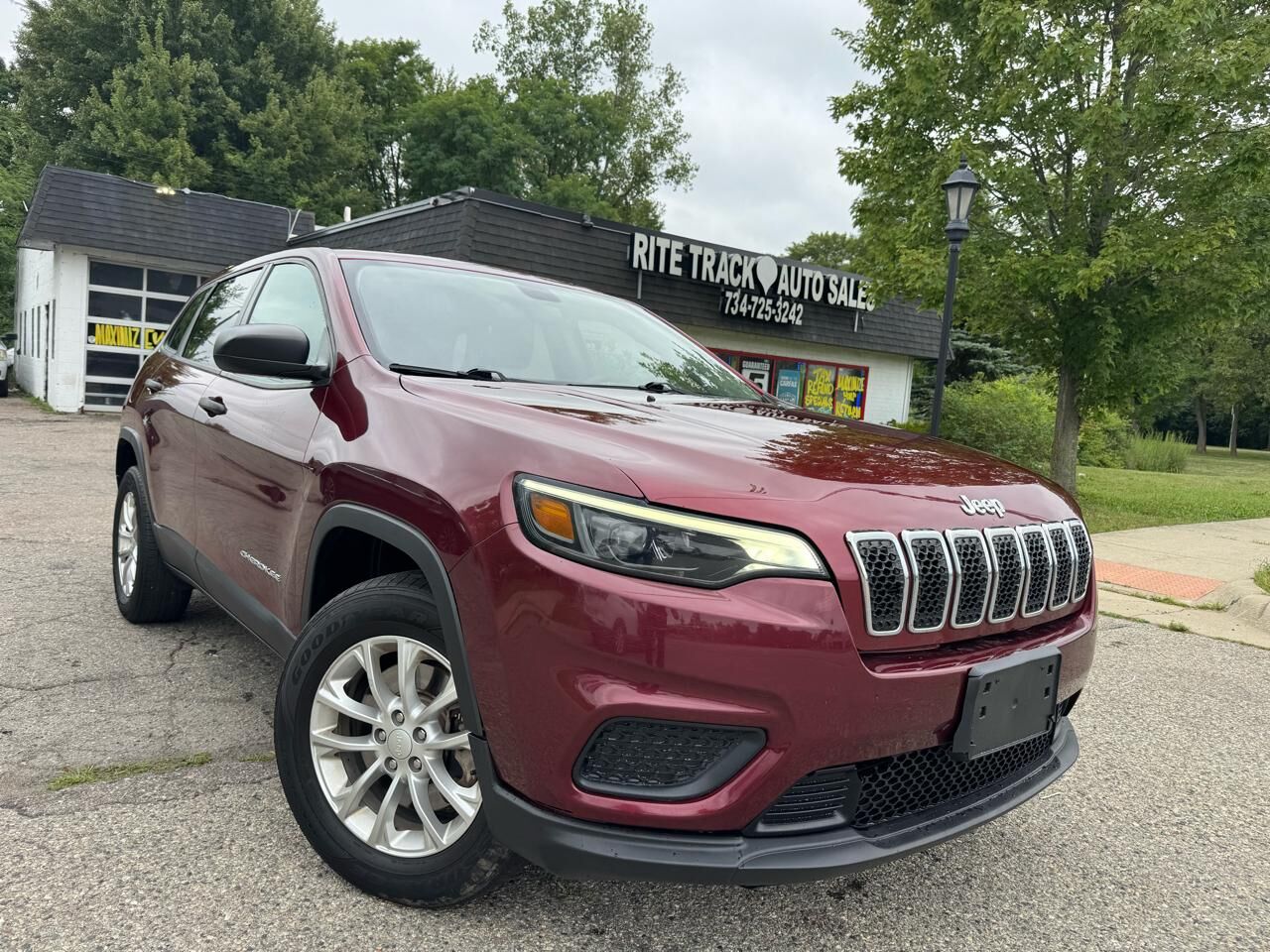 2019 JEEP Cherokee
