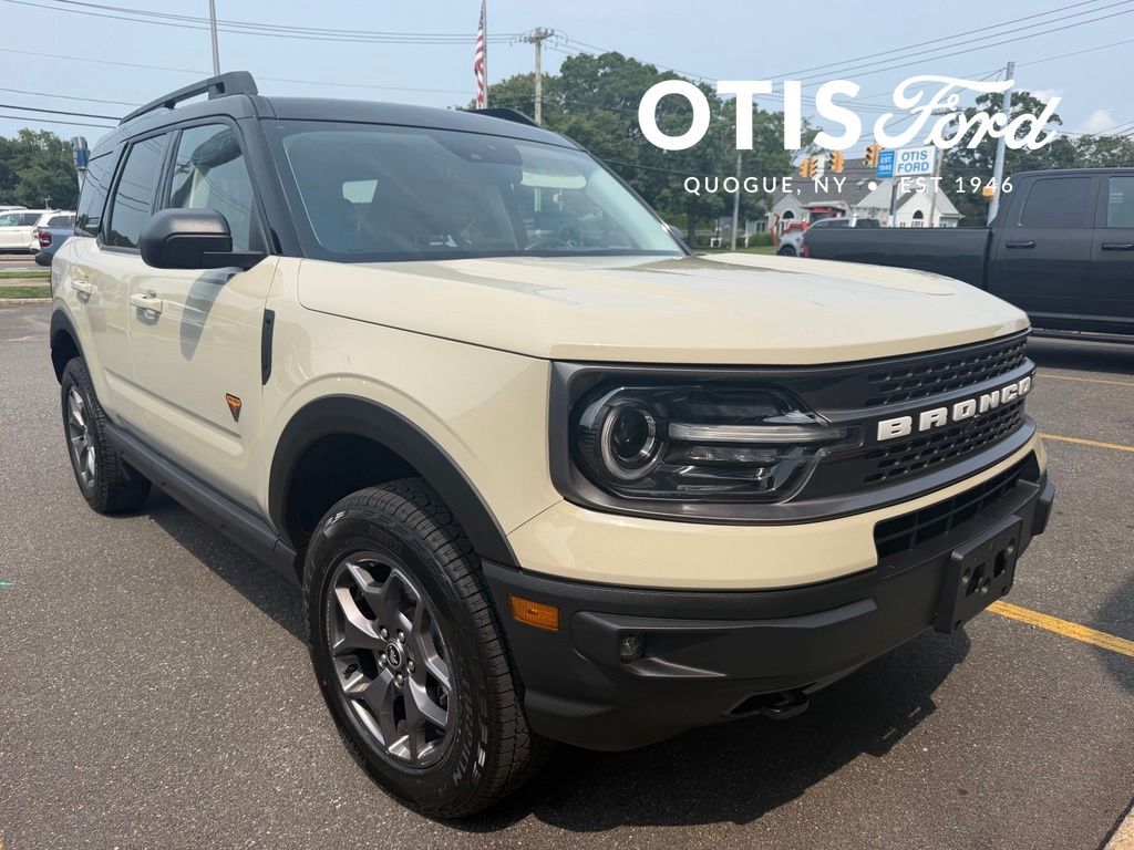 2024 FORD Bronco