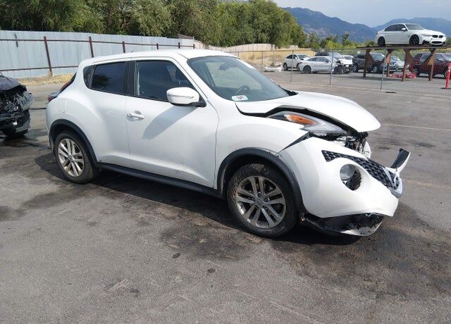 2015 NISSAN Juke