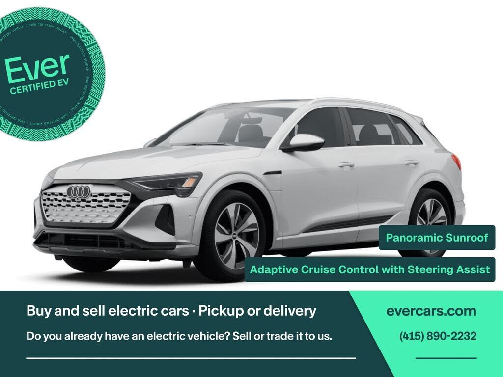 2024 AUDI Q8