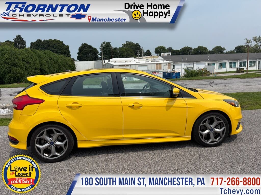 2017 FORD Focus
