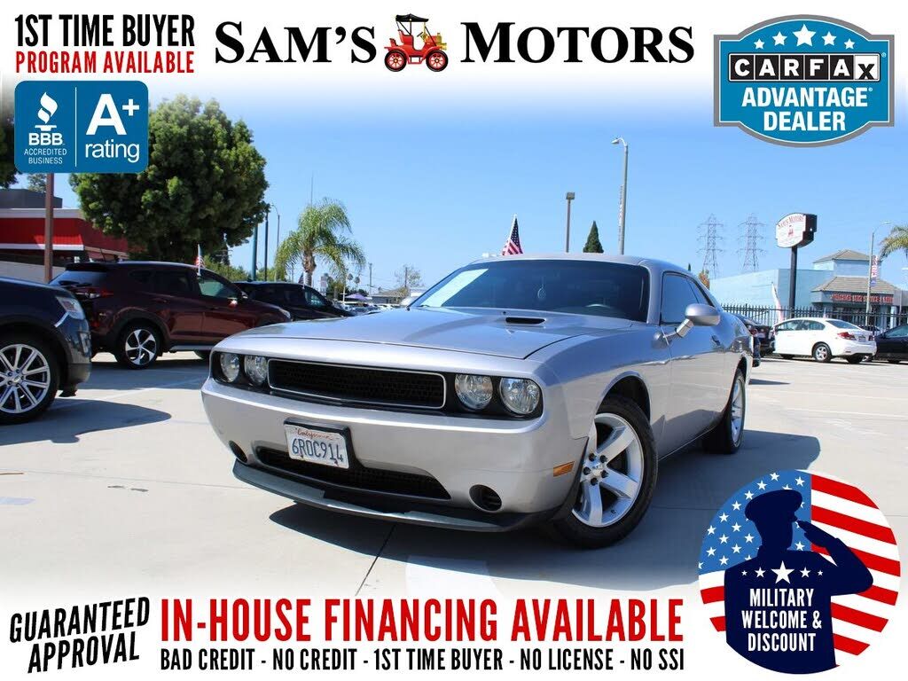 2011 DODGE Challenger