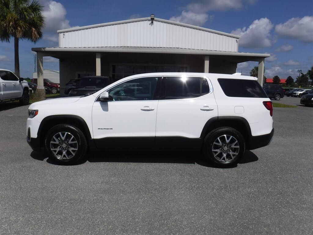 2022 GMC Acadia