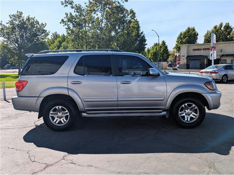 2006 TOYOTA Sequoia