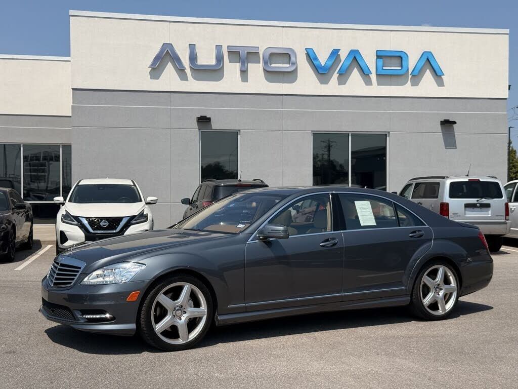 2011 MERCEDES-BENZ S-Class