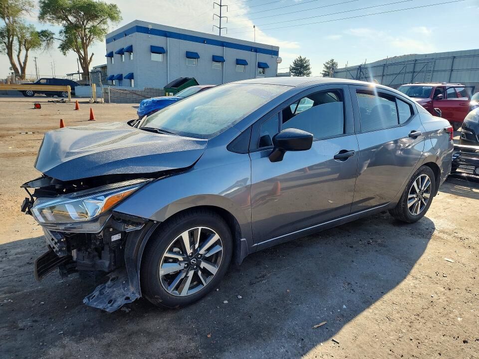 2024 NISSAN Versa
