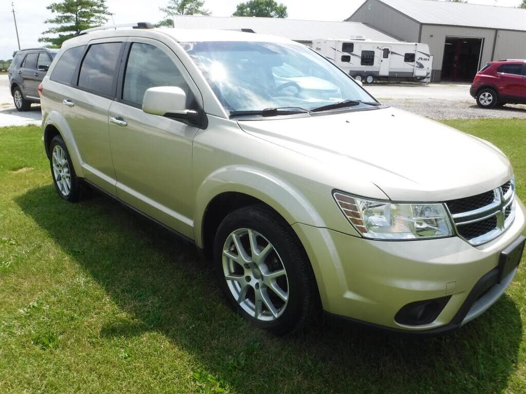 2011 DODGE Journey