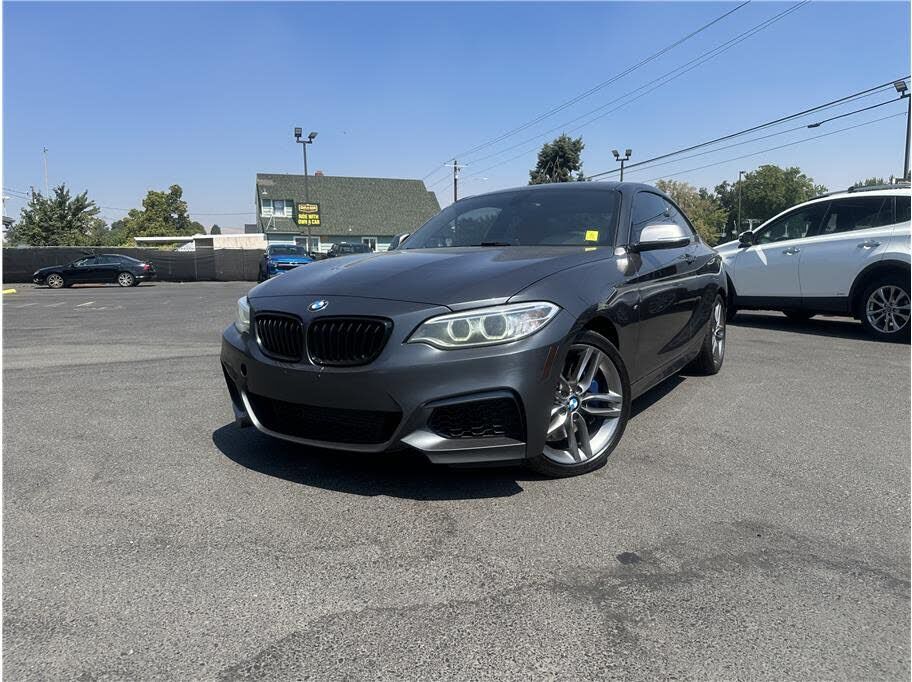 2016 BMW M2