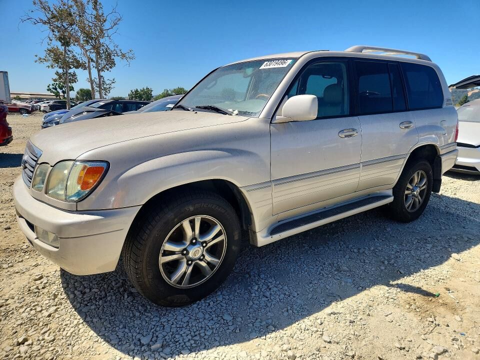 2004 LEXUS LX