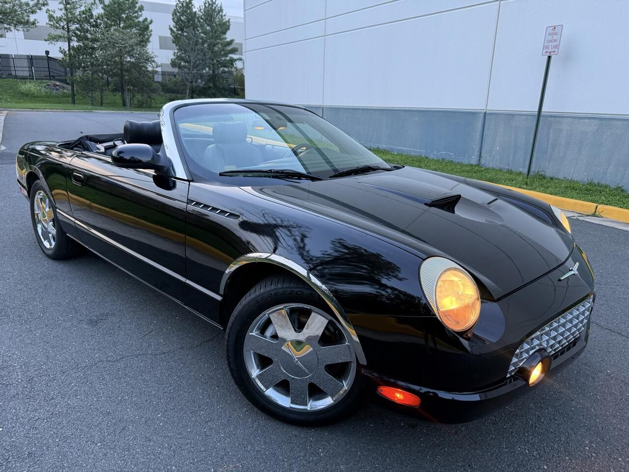 2002 FORD Thunderbird