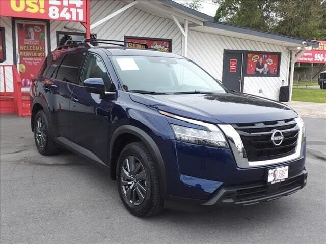 2022 NISSAN Pathfinder