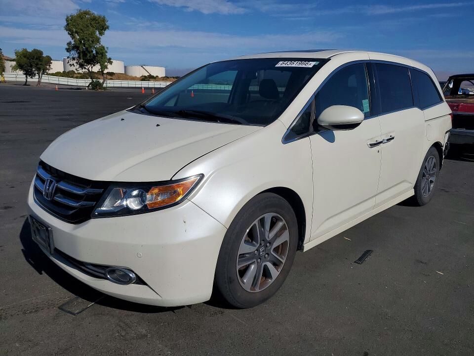 2015 HONDA Odyssey
