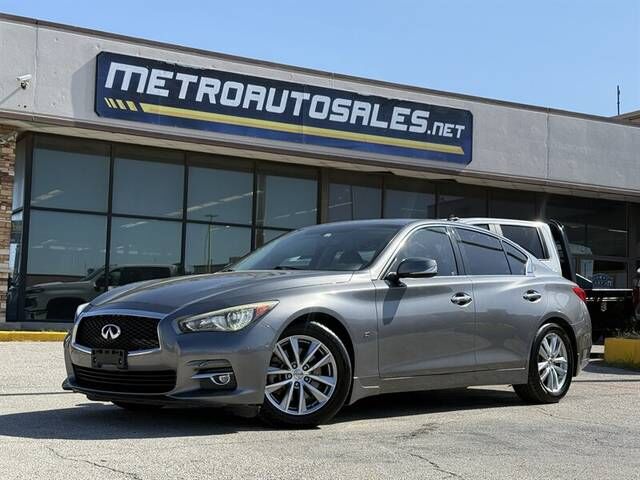 2015 INFINITI Q50