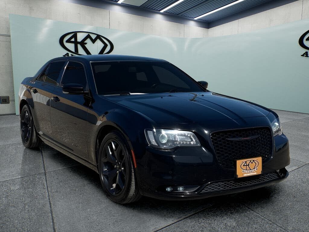 2021 CHRYSLER 300