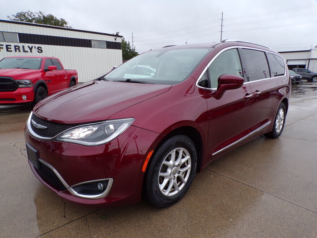 2020 CHRYSLER Pacifica