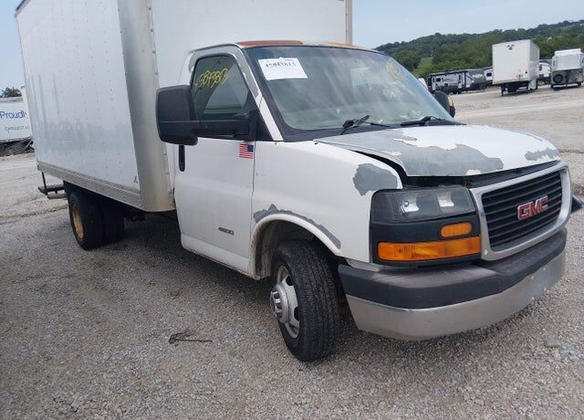 2012 GMC Savana