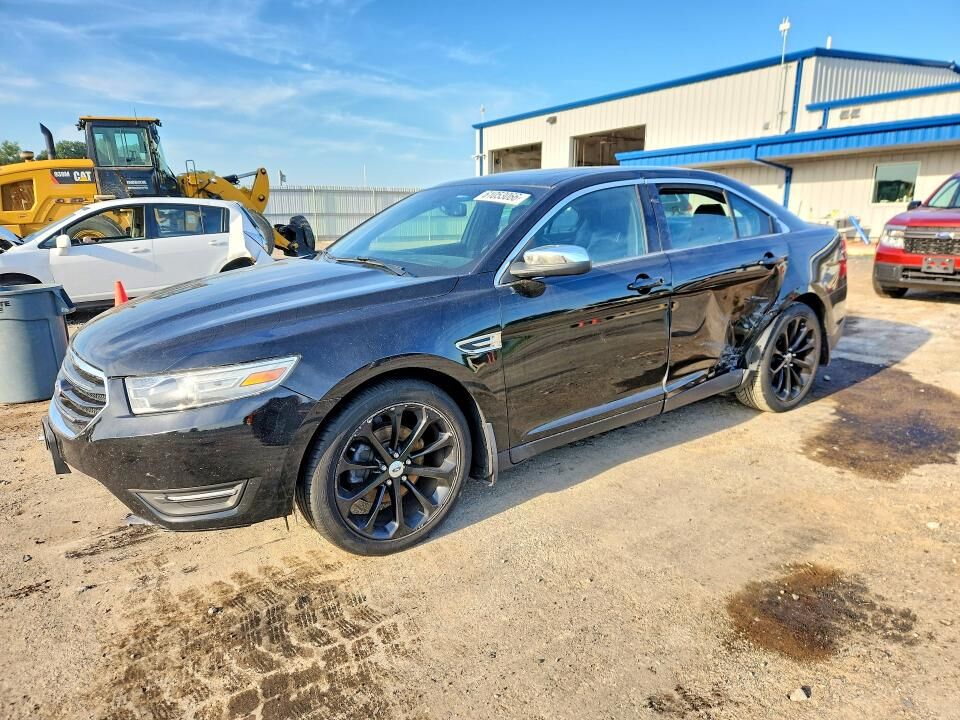 2013 FORD Taurus