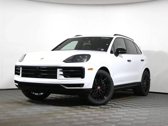 2026 PORSCHE Cayenne