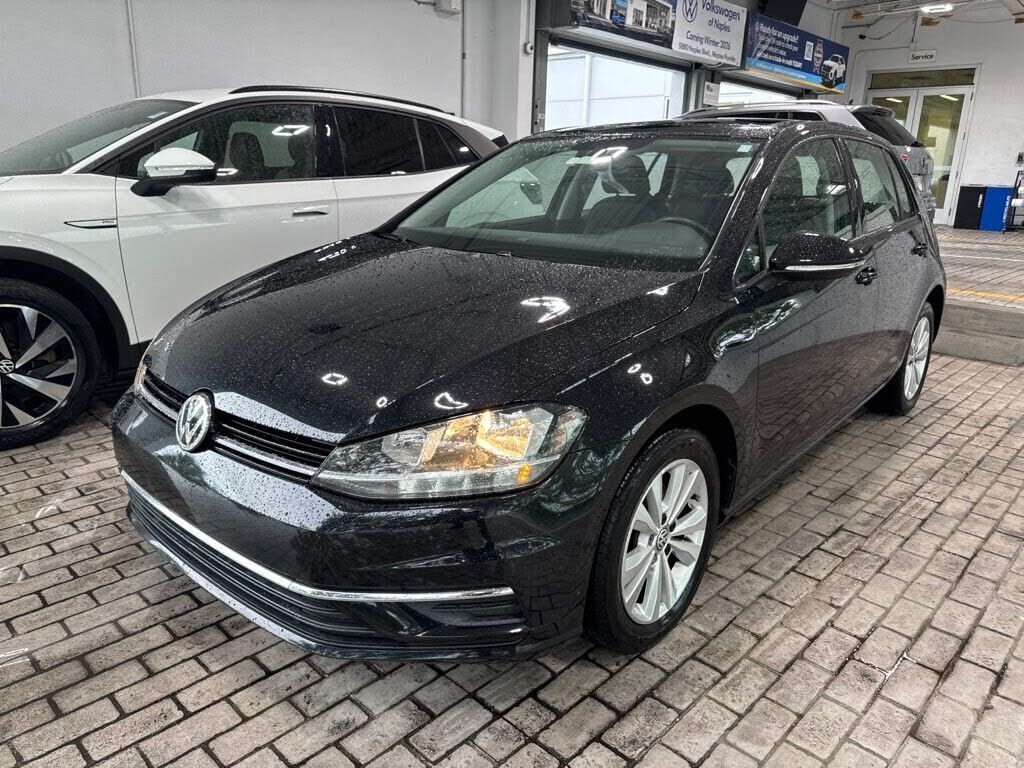 2020 VOLKSWAGEN Golf