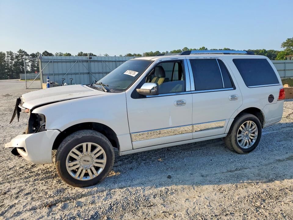 2012 LINCOLN Navigator