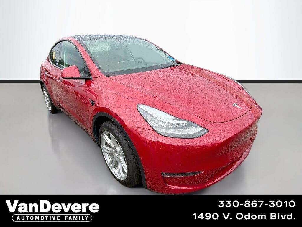 2022 TESLA Model Y