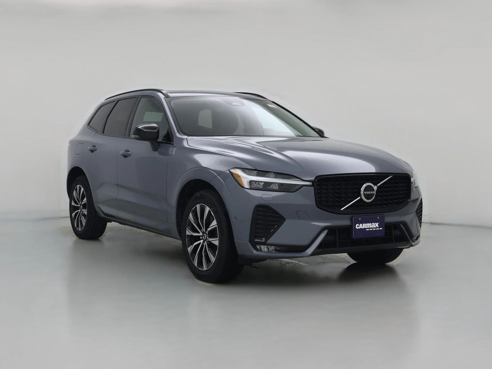 2023 VOLVO XC60