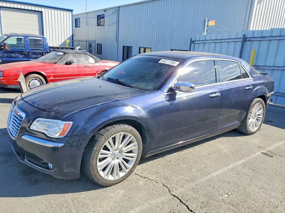 2011 CHRYSLER 300C