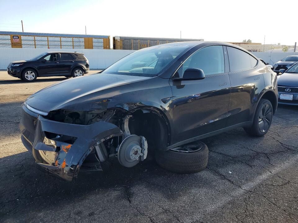 2026 TESLA Model Y