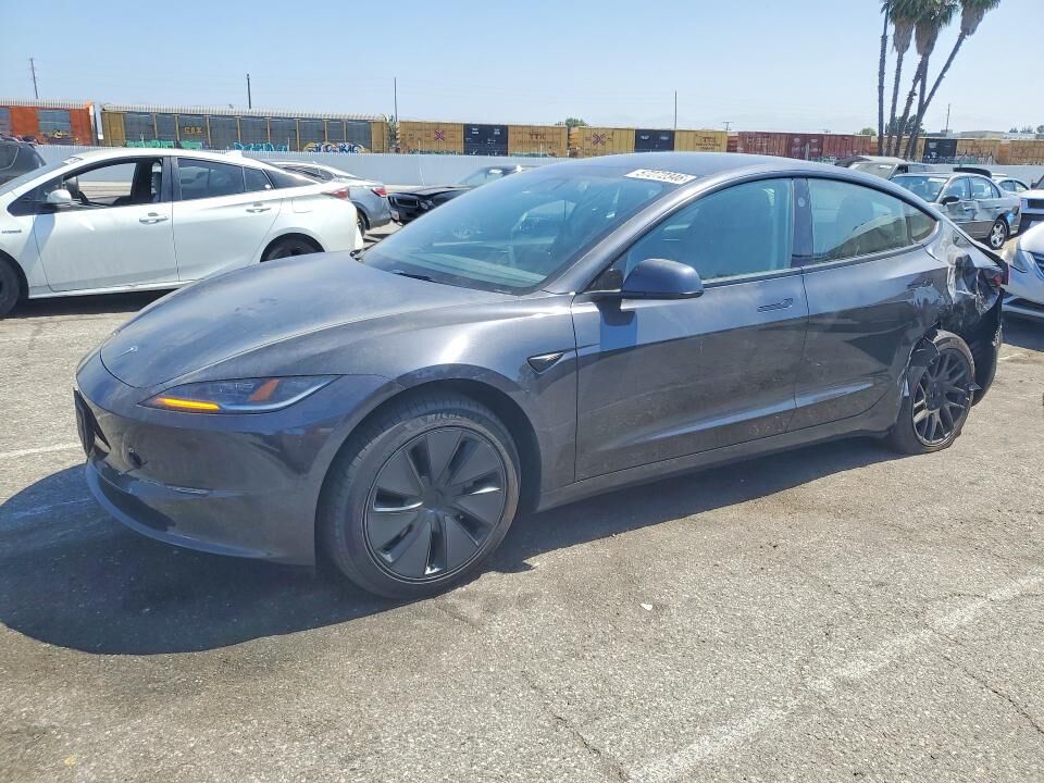2024 TESLA Model 3