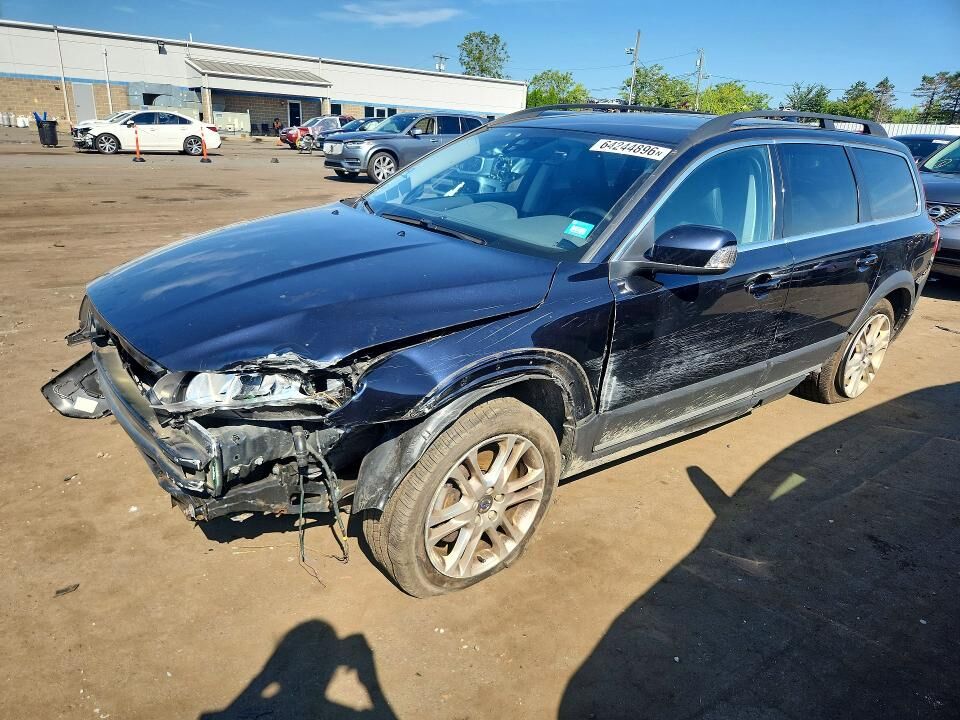 2016 VOLVO XC70