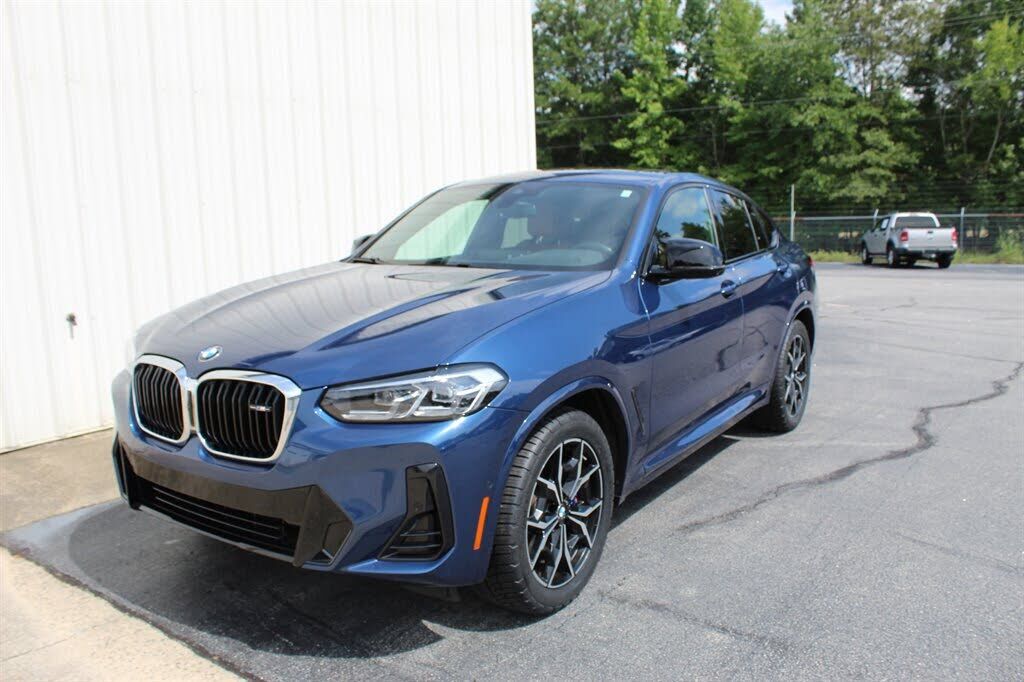 2022 BMW X4