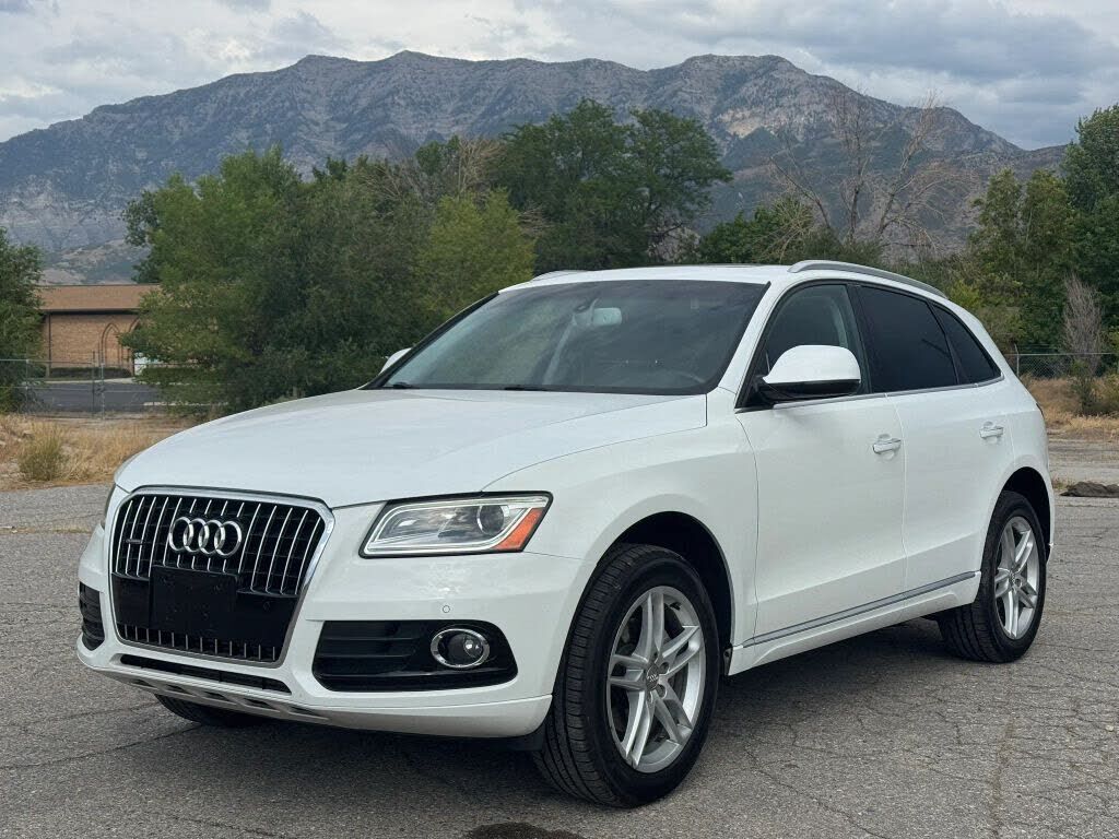 2017 AUDI Q5