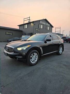 2010 INFINITI FX35