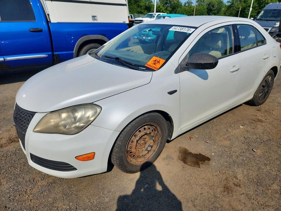 2012 SUZUKI Kizashi