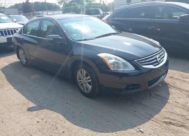 2011 NISSAN Altima