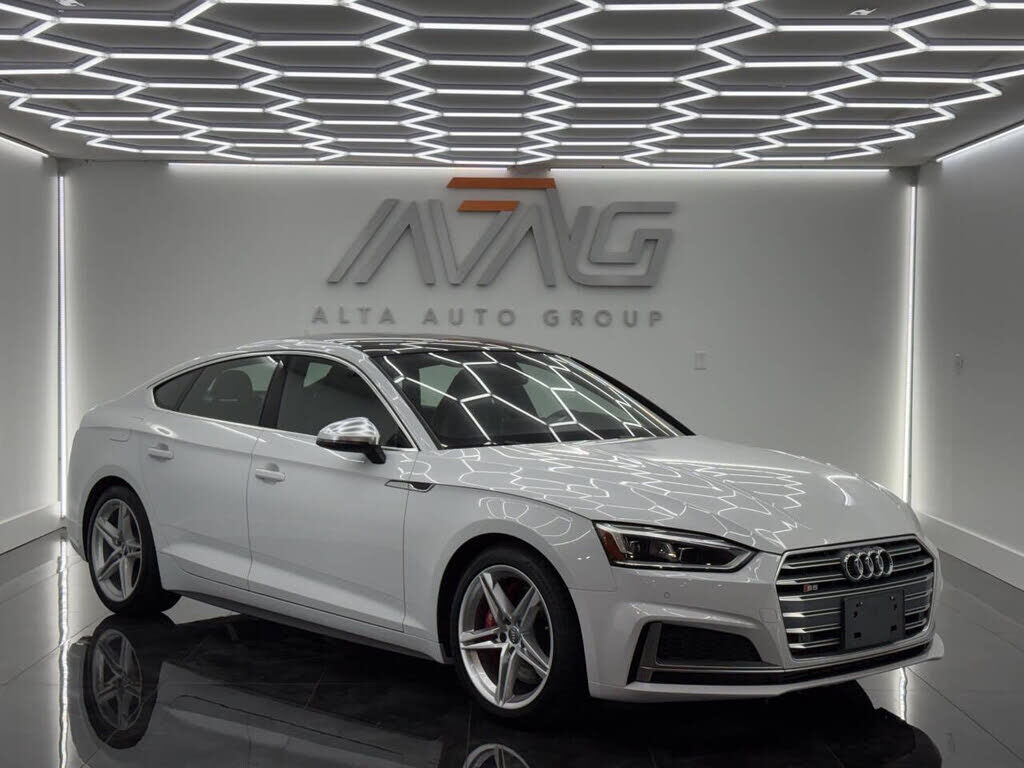 2019 AUDI S5