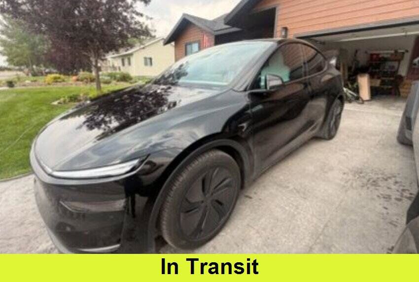 2026 TESLA Model Y