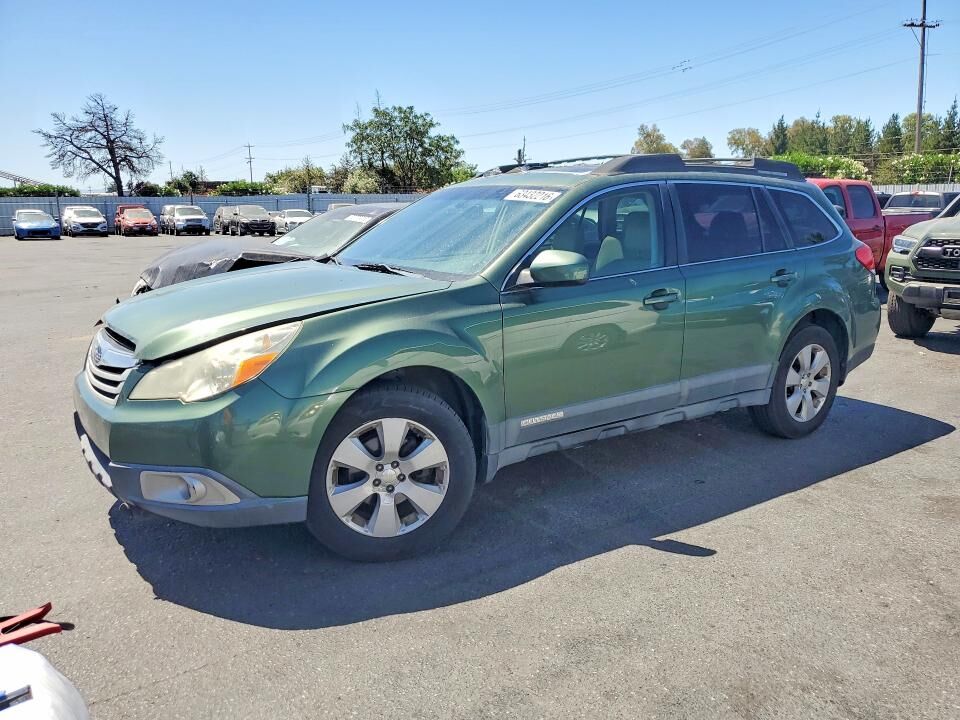2010 SUBARU Outback