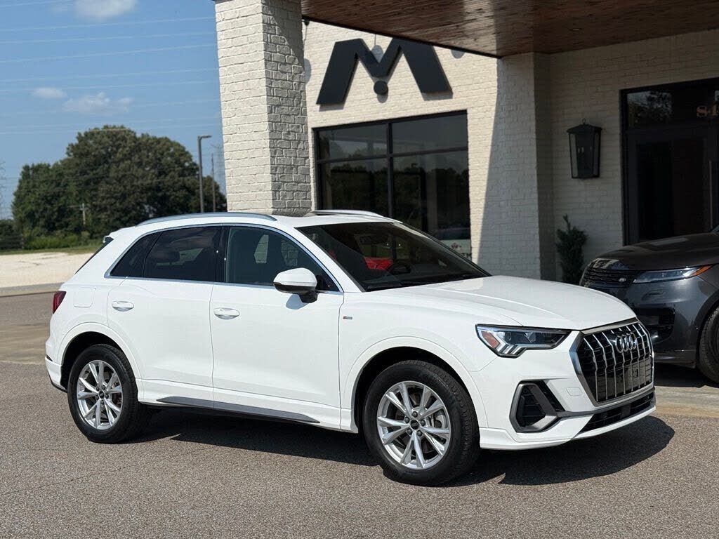 2023 AUDI Q3