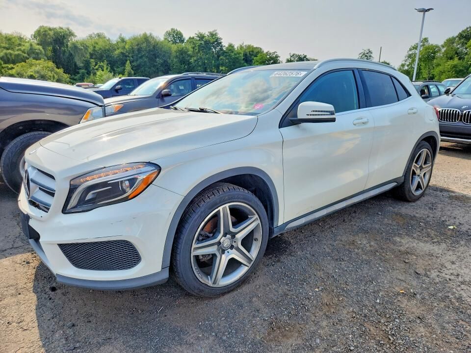 2015 MERCEDES-BENZ GLA-Class