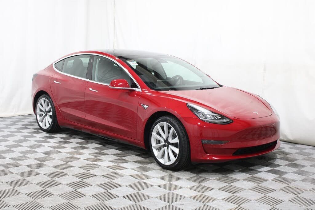 2019 TESLA Model 3