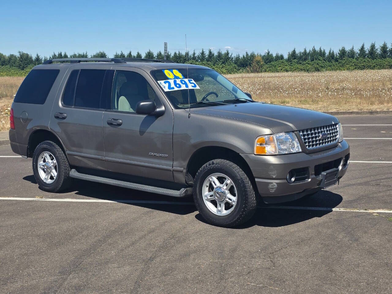 2004 FORD Explorer