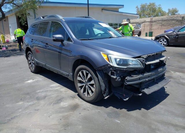 2016 SUBARU Outback