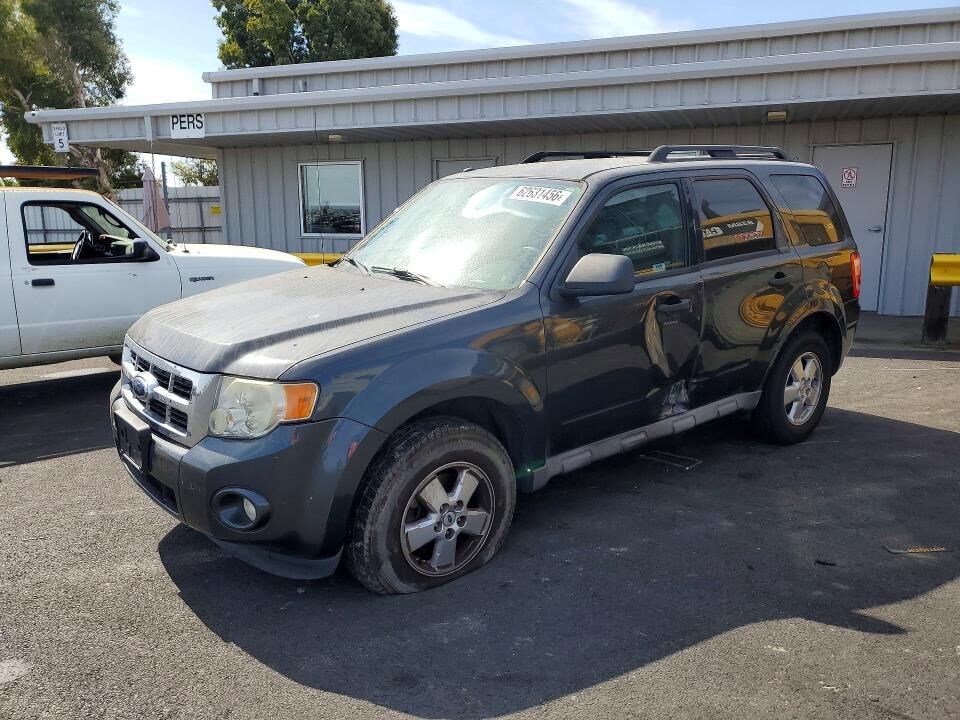 2009 FORD Escape
